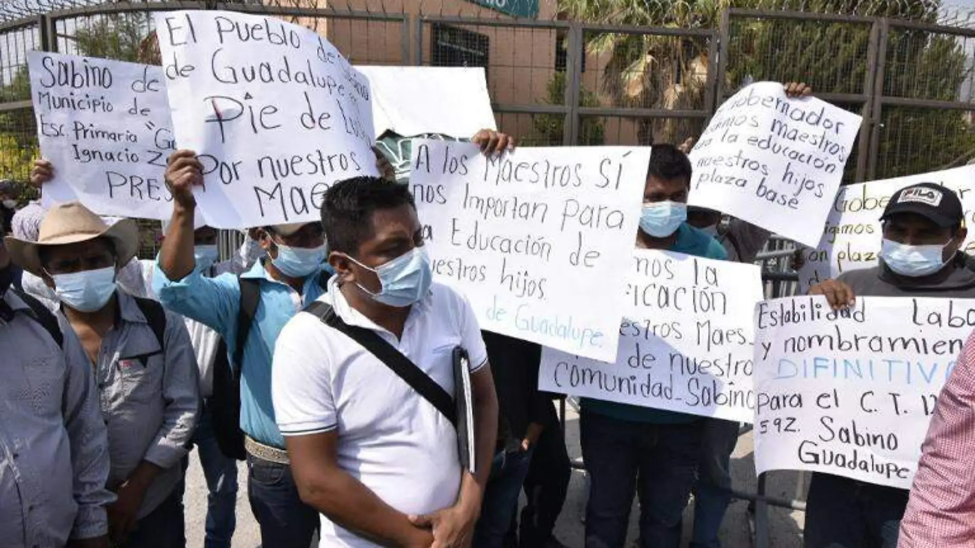 maestro protesta chilpancingo